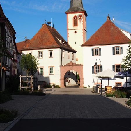 Ferienwohnung Seidenfaden Карлщат Екстериор снимка