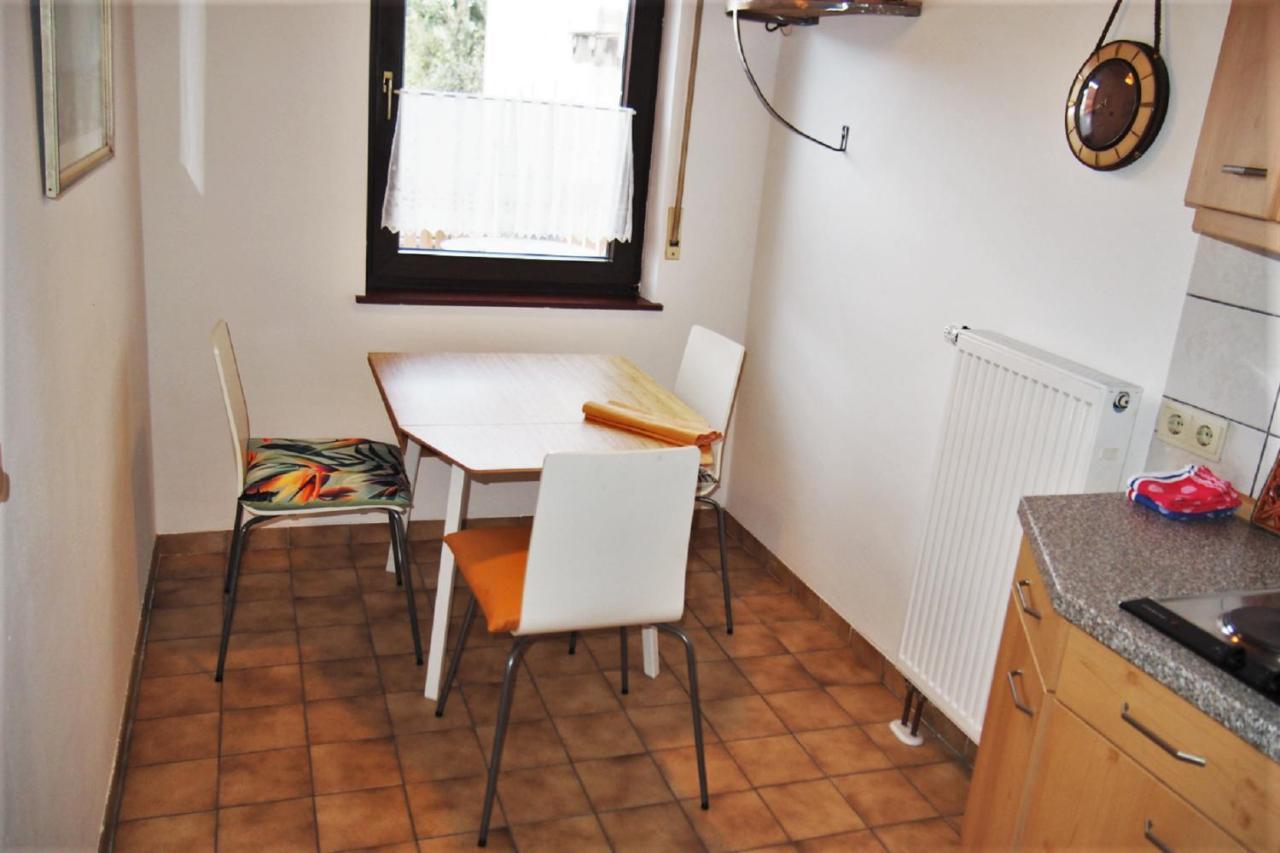 Ferienwohnung Seidenfaden Карлщат Екстериор снимка