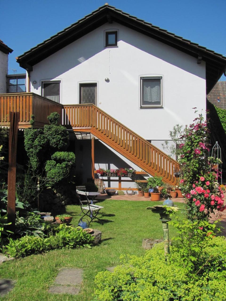 Ferienwohnung Seidenfaden Карлщат Екстериор снимка